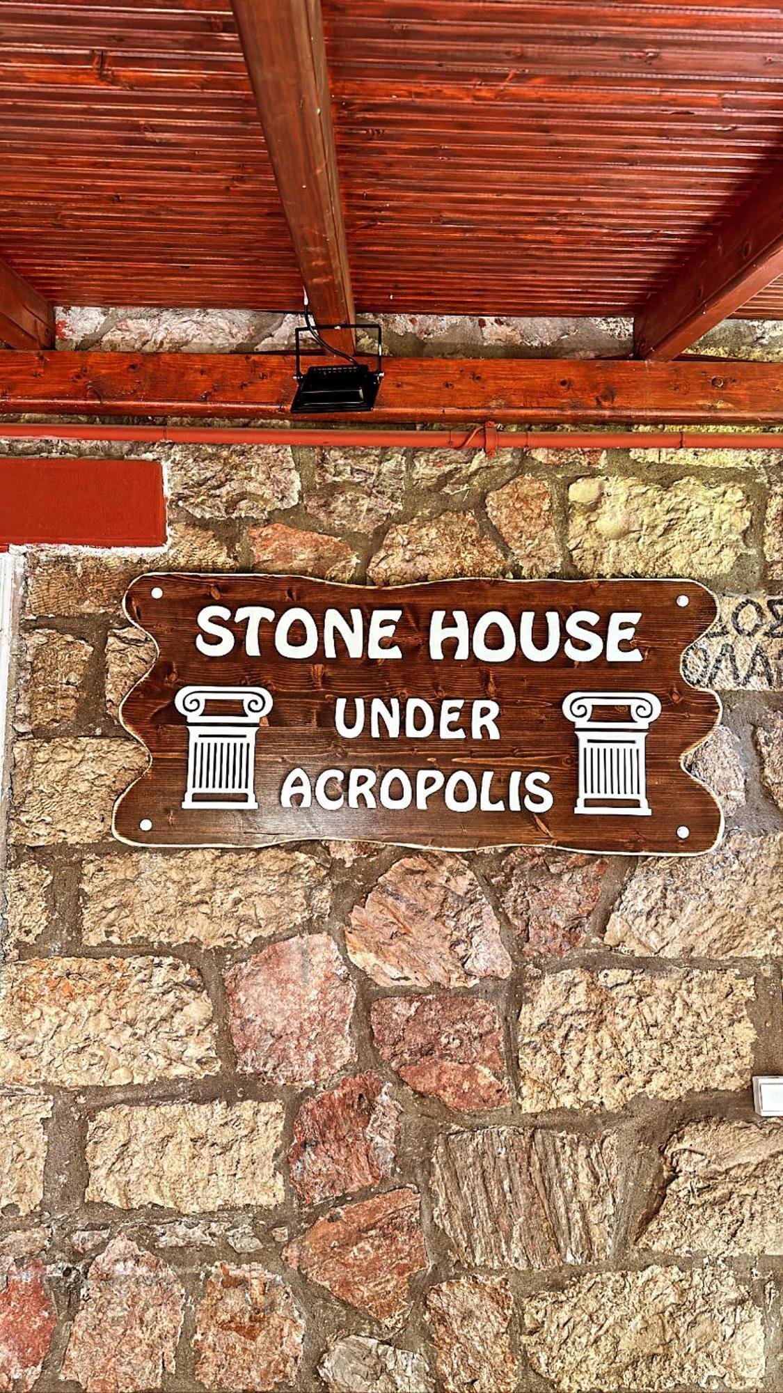 Apartamento Stone House Under Acropolis Atenas Exterior foto